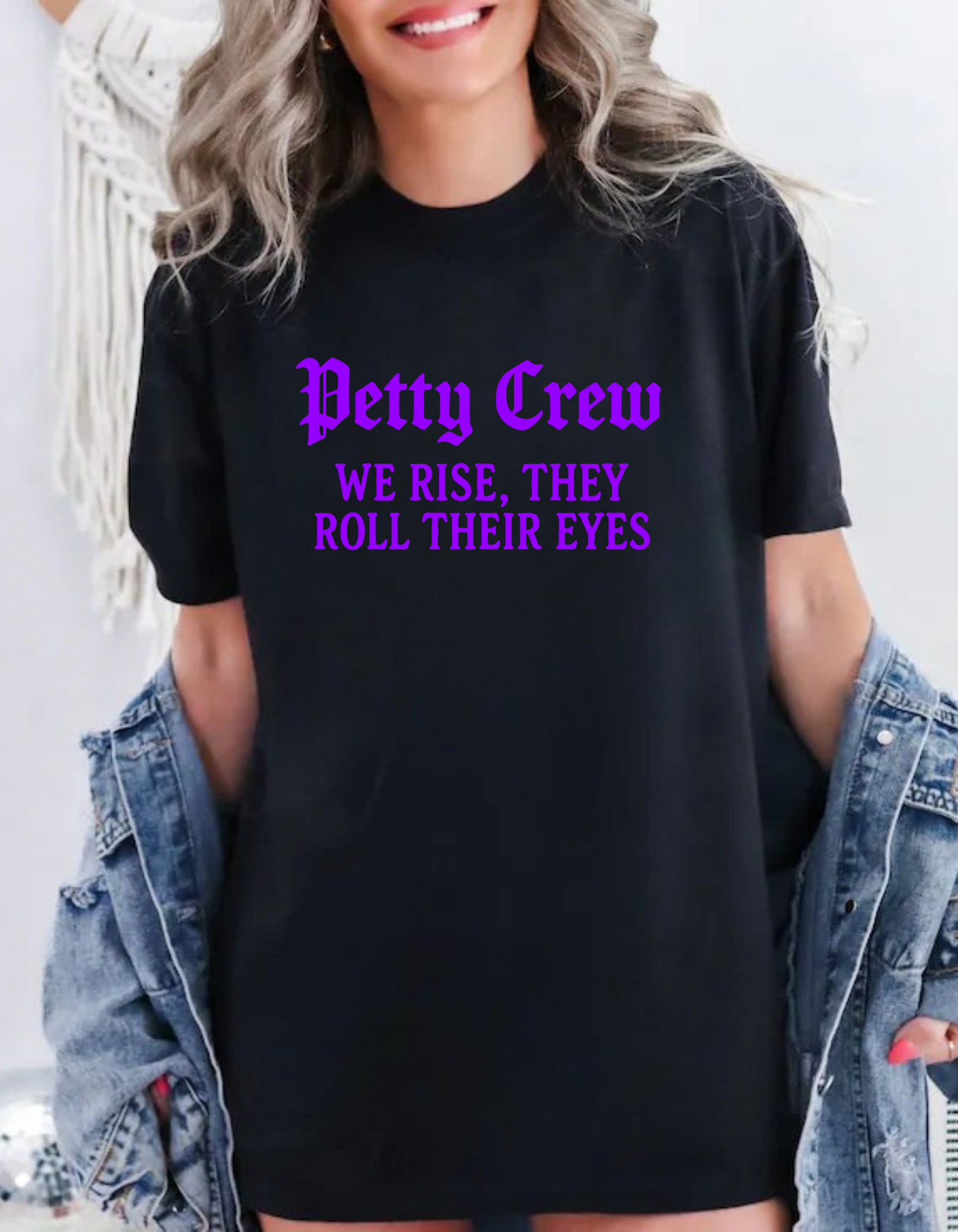 Petty Crew T-shirt